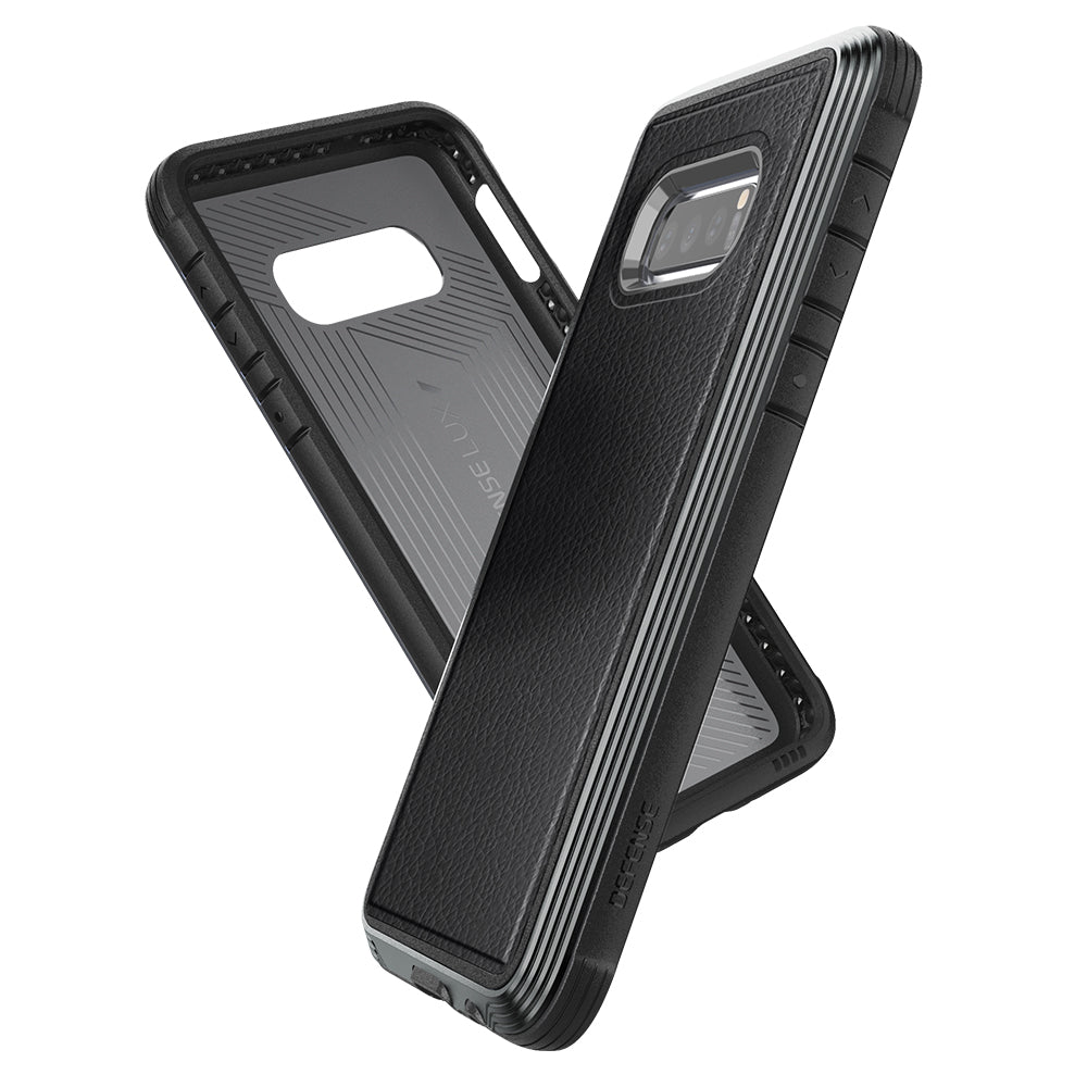 A Raptic protective case for the Samsung Galaxy S10e, offering drop protection.