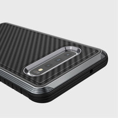 Luxurious Case for Samsung Galaxy S10. Raptic Lux in black carbon fiber.