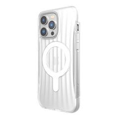 The back of an iPhone 14/15 Pro Max case with a circle on it, featuring a sleek pocket-friendly design ~ Clutch MagSafe from Raptic.